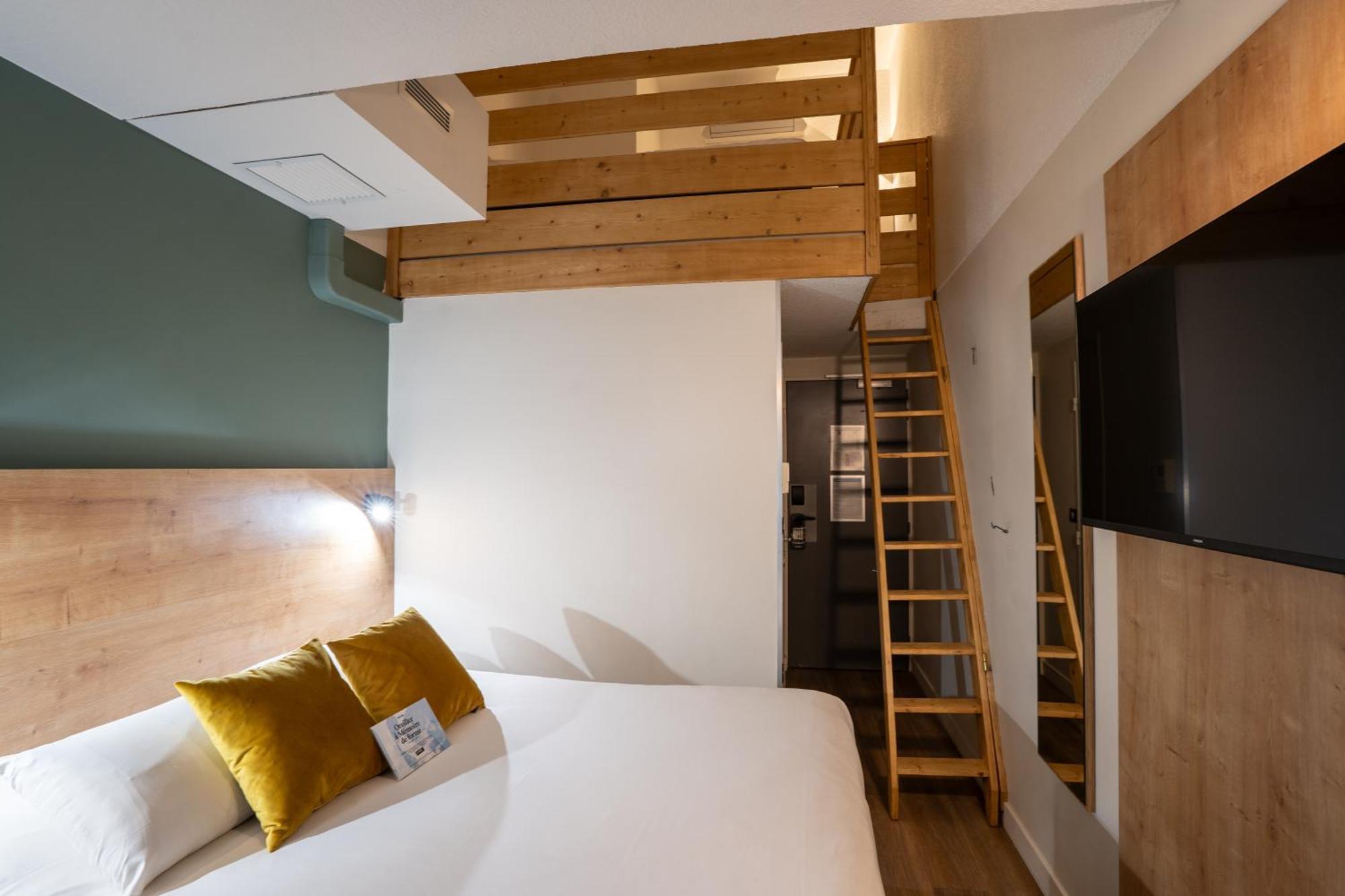 Quadruple Room Mezzanine