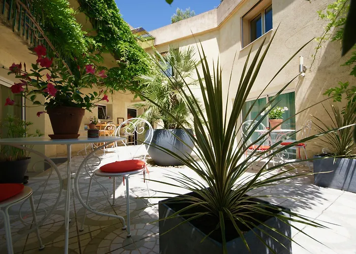 Couette Et Cafe Hotel Montpellier